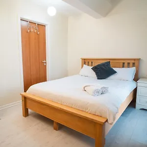 Duplex In Centre Apartment